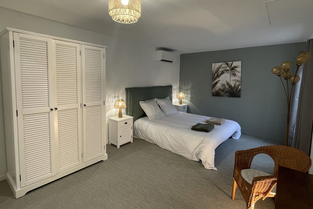 Photo of Bedroom in Saze