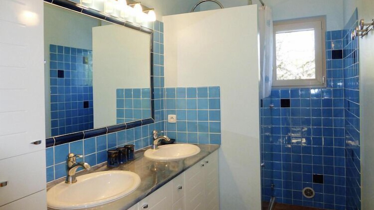 Photo of Bathroom in Lacoste