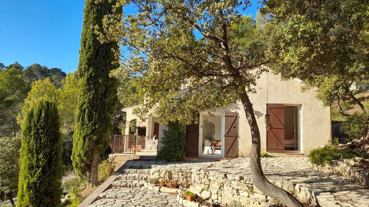 Photo of Outdoor in Pierrevert