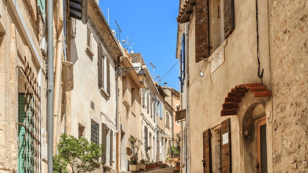 Photo of Outdoor in Arles