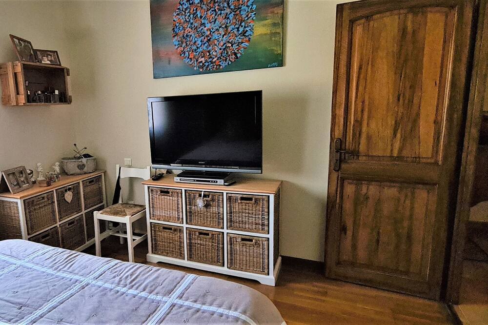 Photo of Bedroom in Trets