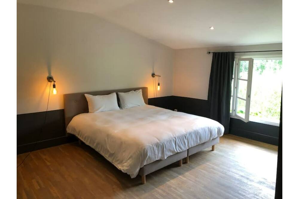 Photo of Bedroom in Mondragon