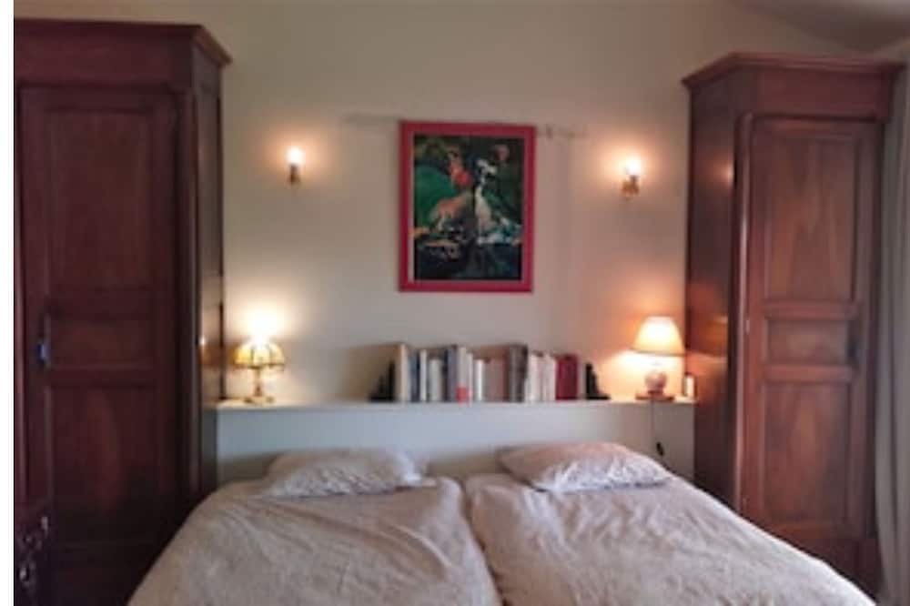 Photo of Bedroom in Valreas