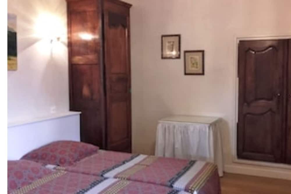 Photo of Bedroom in Valreas