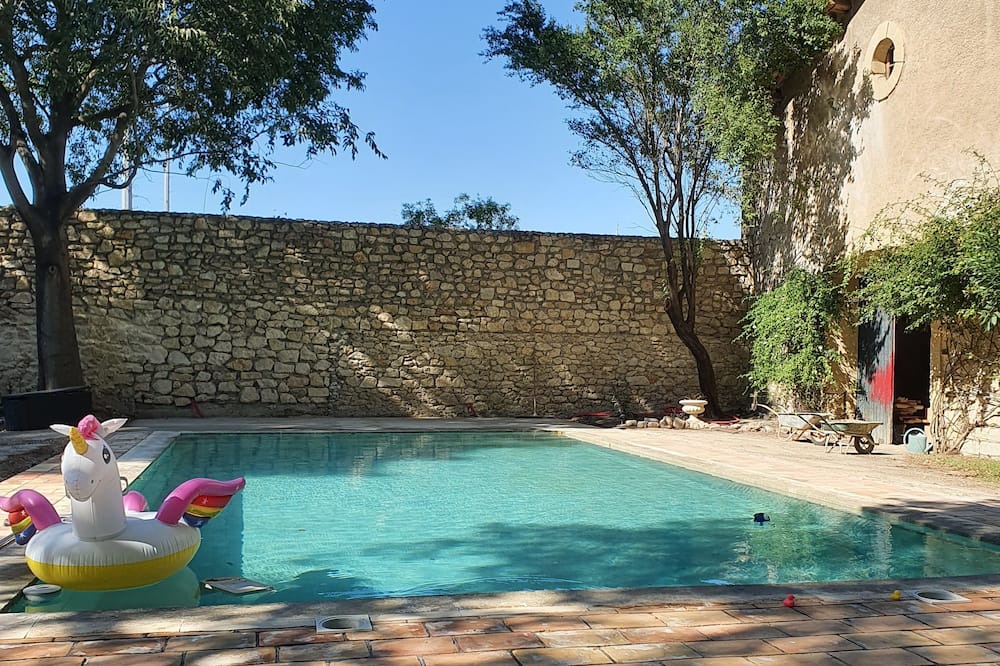 Photo of Outdoor in Montfrin