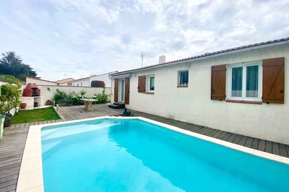 Photo of Outdoor in Manduel