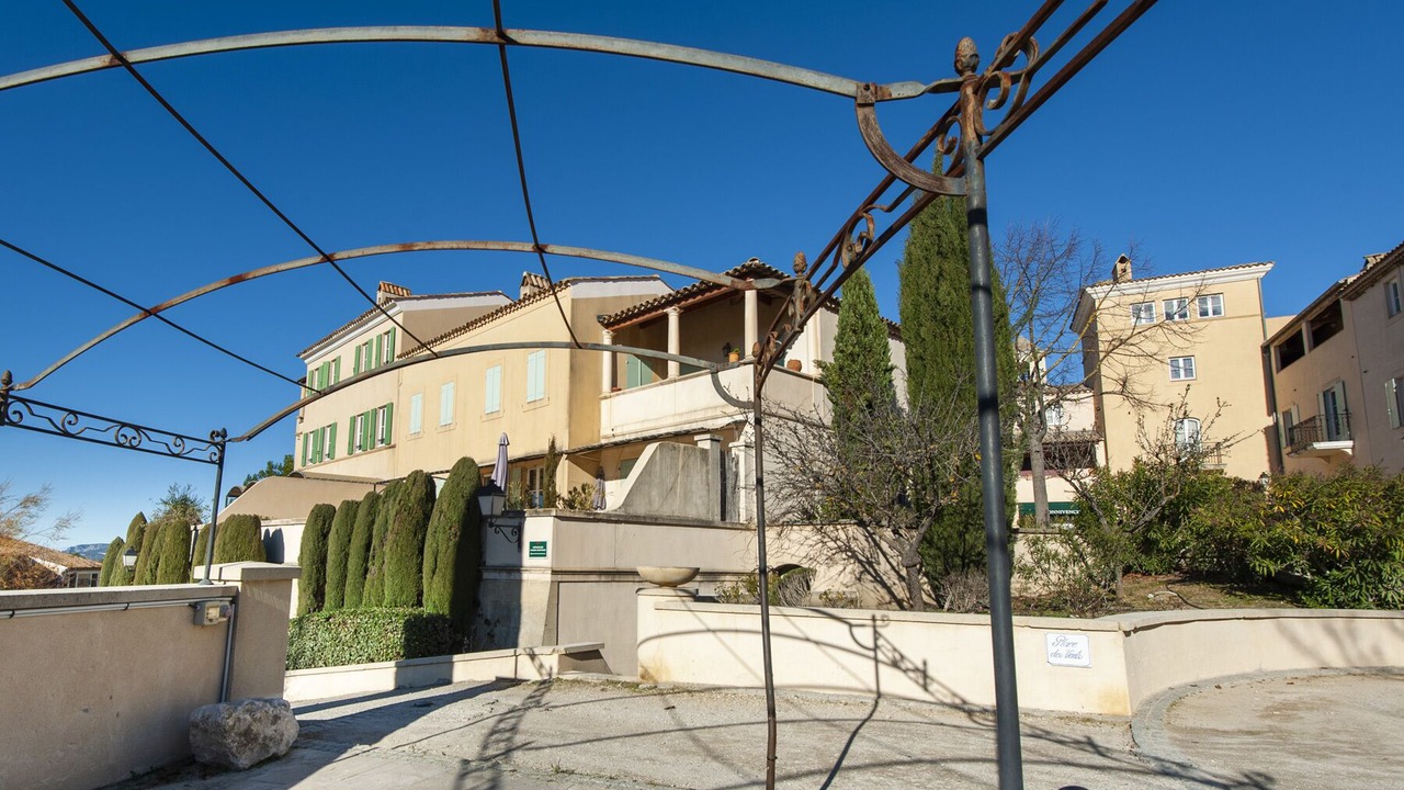 Photo of Outdoor in Pont Royal