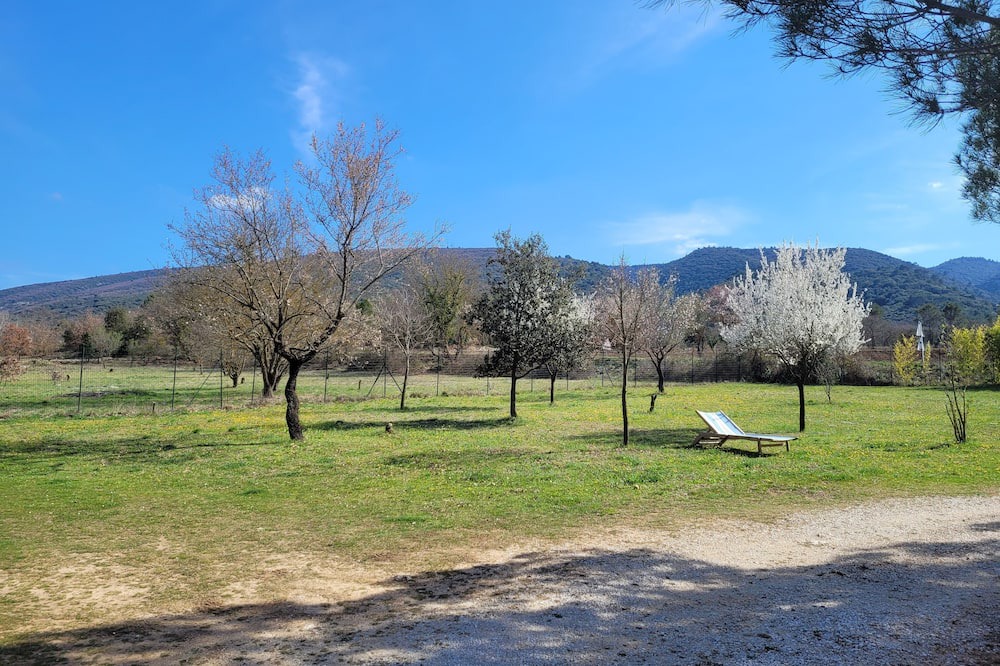 Photo of Outdoor in Menerbes