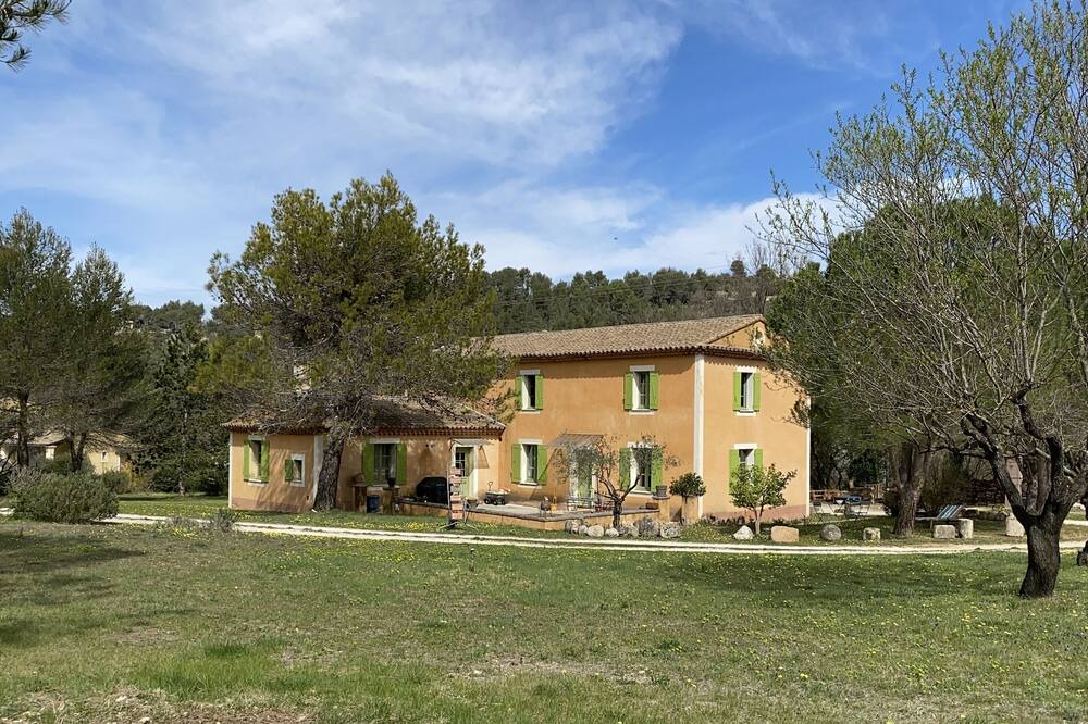 Photo of Outdoor in Menerbes
