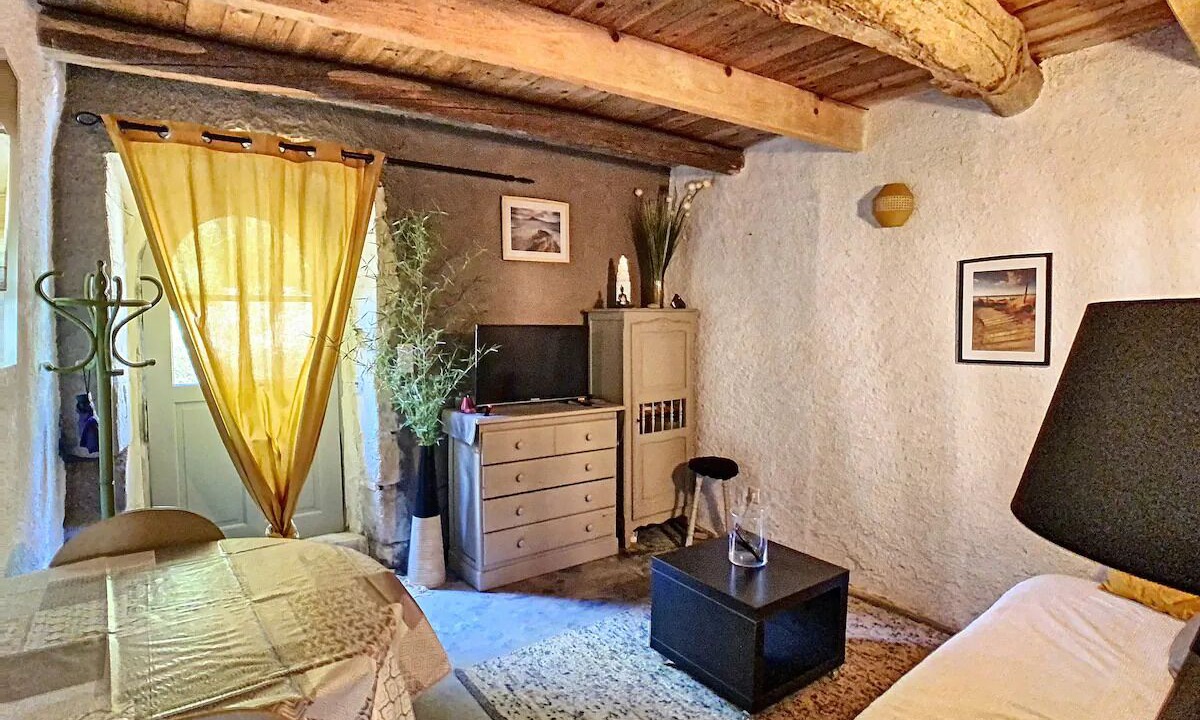 Photo of Livingroom in Menerbes