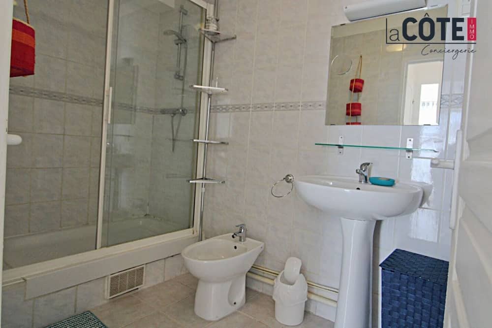 Photo of Bathroom in Marignane