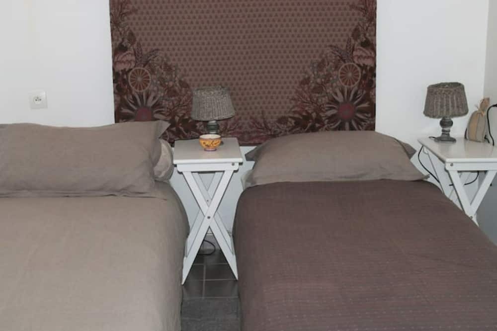 Photo of Bedroom in Perier
