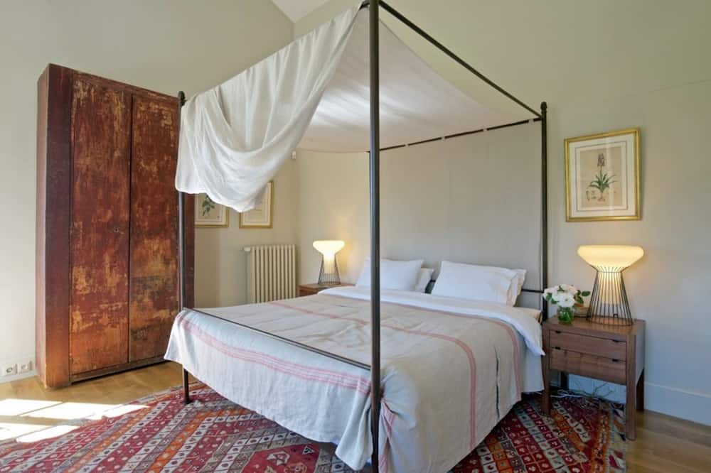 Photo of Bedroom in Molleges