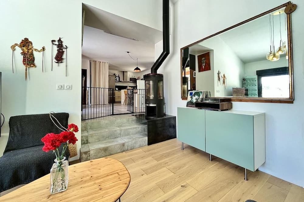 Photo of Livingroom in Saint-Maximin-la-Sainte-Baume