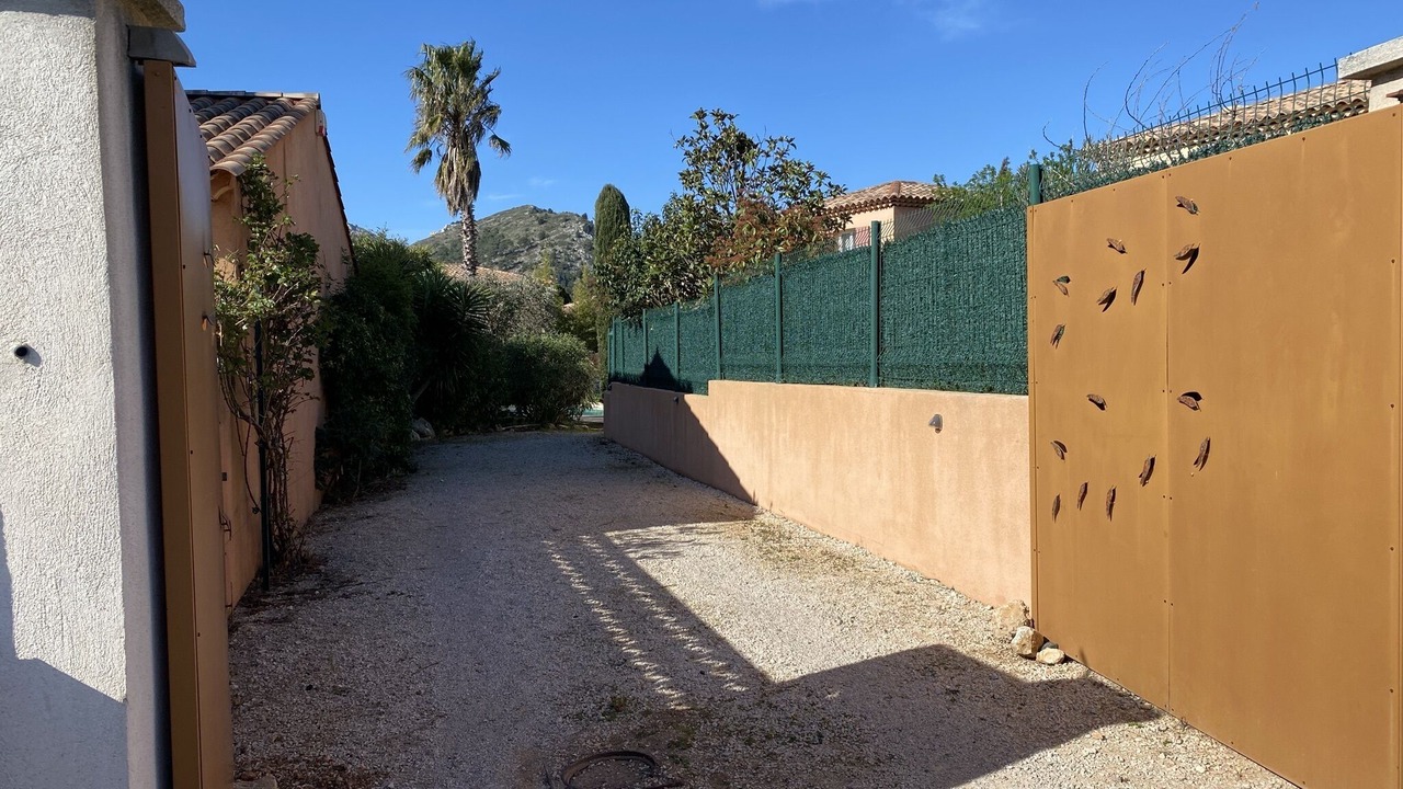Photo of Outdoor in Les Baumettes