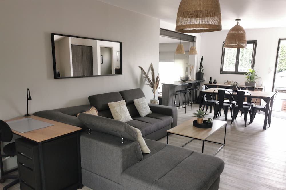 Photo of Livingroom in Morieres-les-Avignon