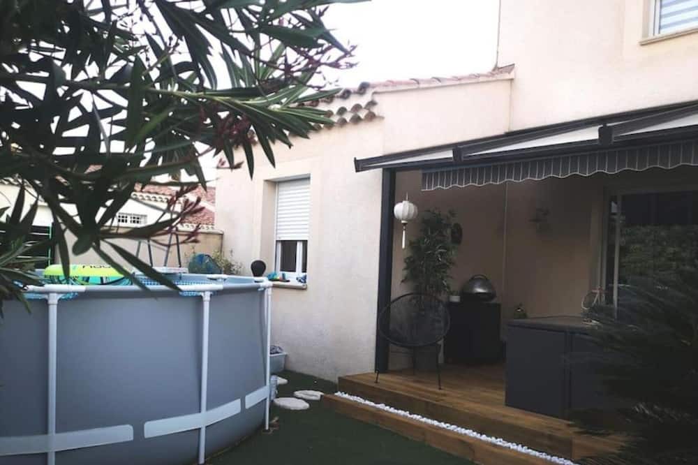 Photo of Outdoor in Morieres-les-Avignon