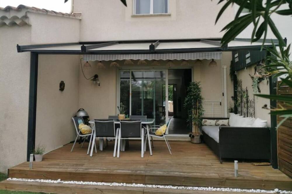Photo of Patio Balcony in Morieres-les-Avignon