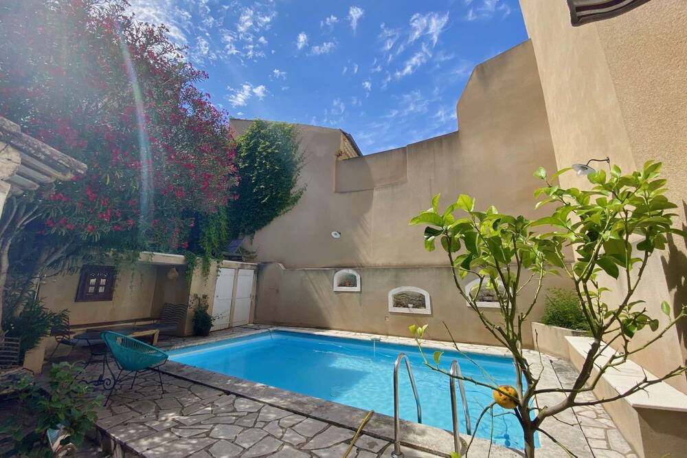 Photo of Outdoor in Bedarrides