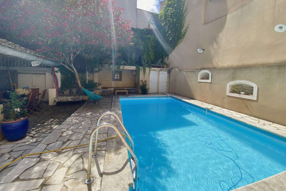 Photo of Outdoor in Bedarrides