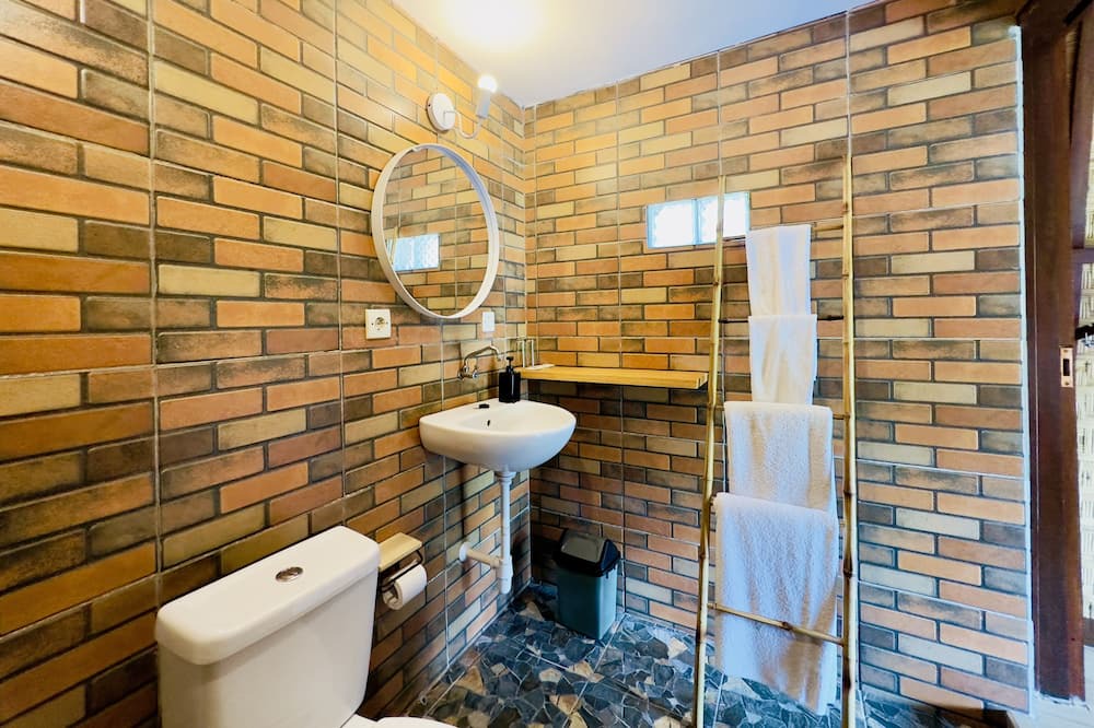 Photo of Bathroom in Tumbu Village