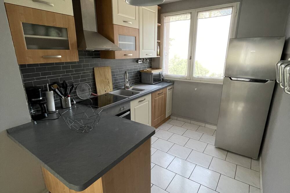 Photo of Kitchen in Montfavet