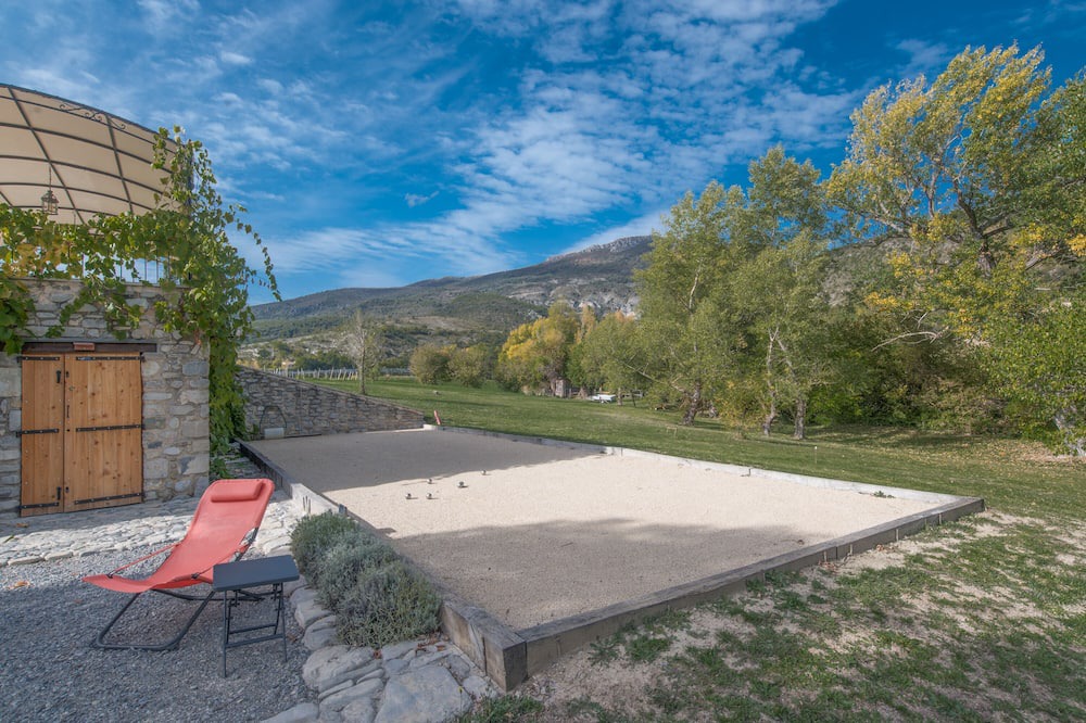Photo of Outdoor in Saint-Vincent-sur-Jabron