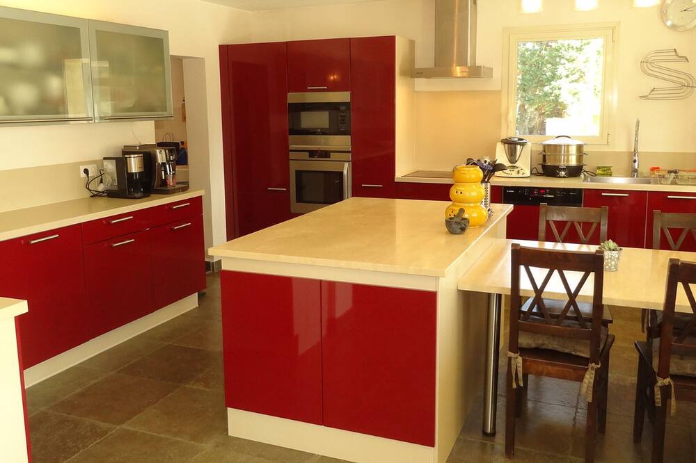 Photo of Kitchen in Orgon