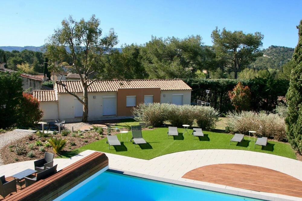 Photo of Outdoor in Orgon