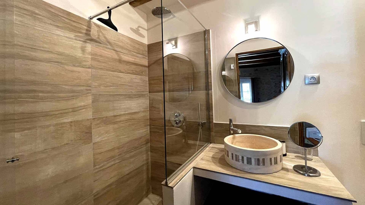 Photo of Bathroom in Mas-Blanc-des-Alpilles