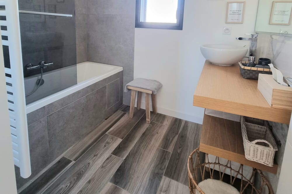 Photo of Bathroom in Le Rove