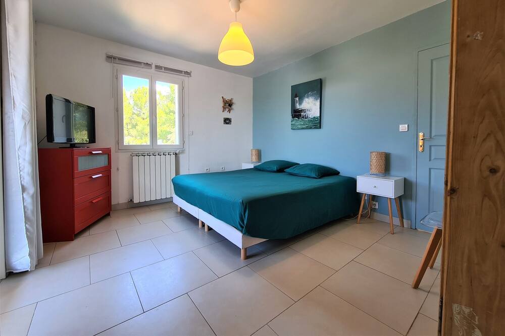 Photo of Bedroom in Le Beausset