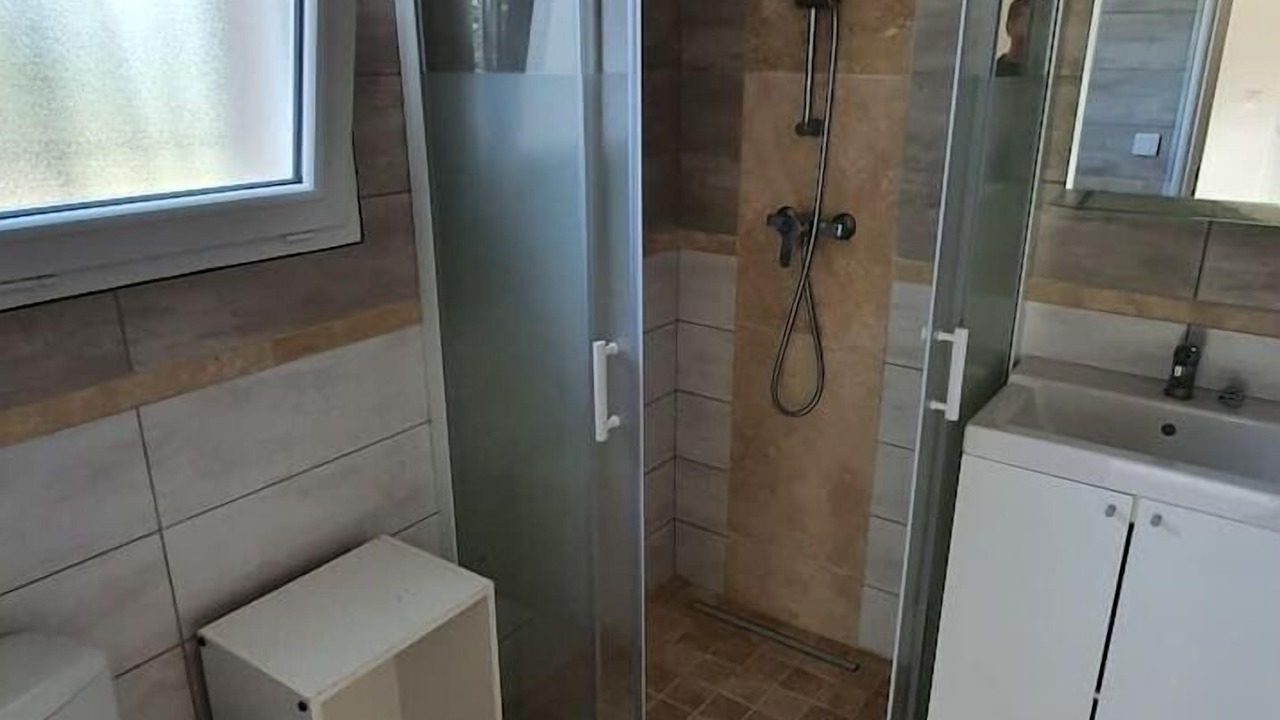 Photo of Bathroom in Saint-Julien