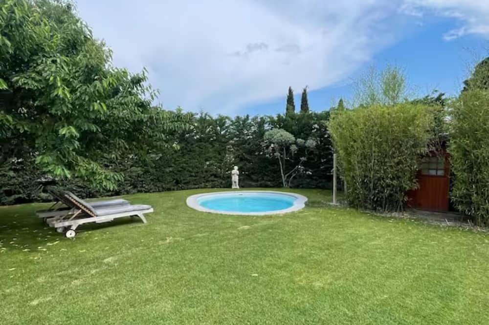 Photo of Outdoor in Le Pontet