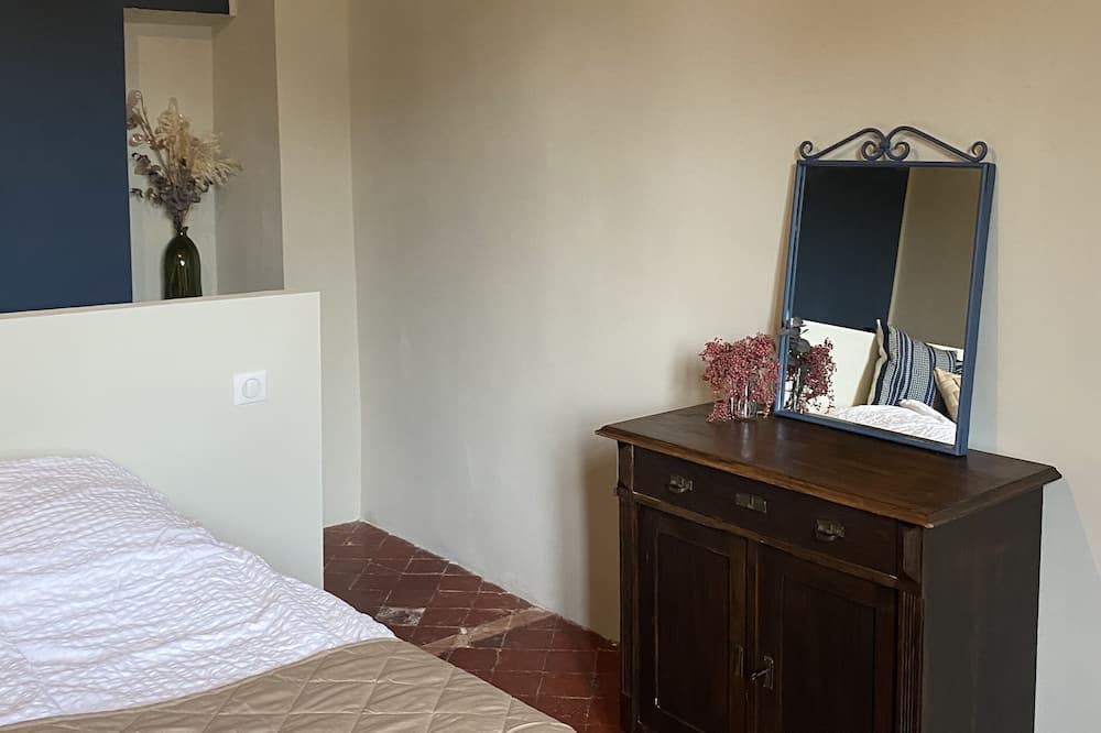 Photo of Bedroom in Villes-sur-Auzon