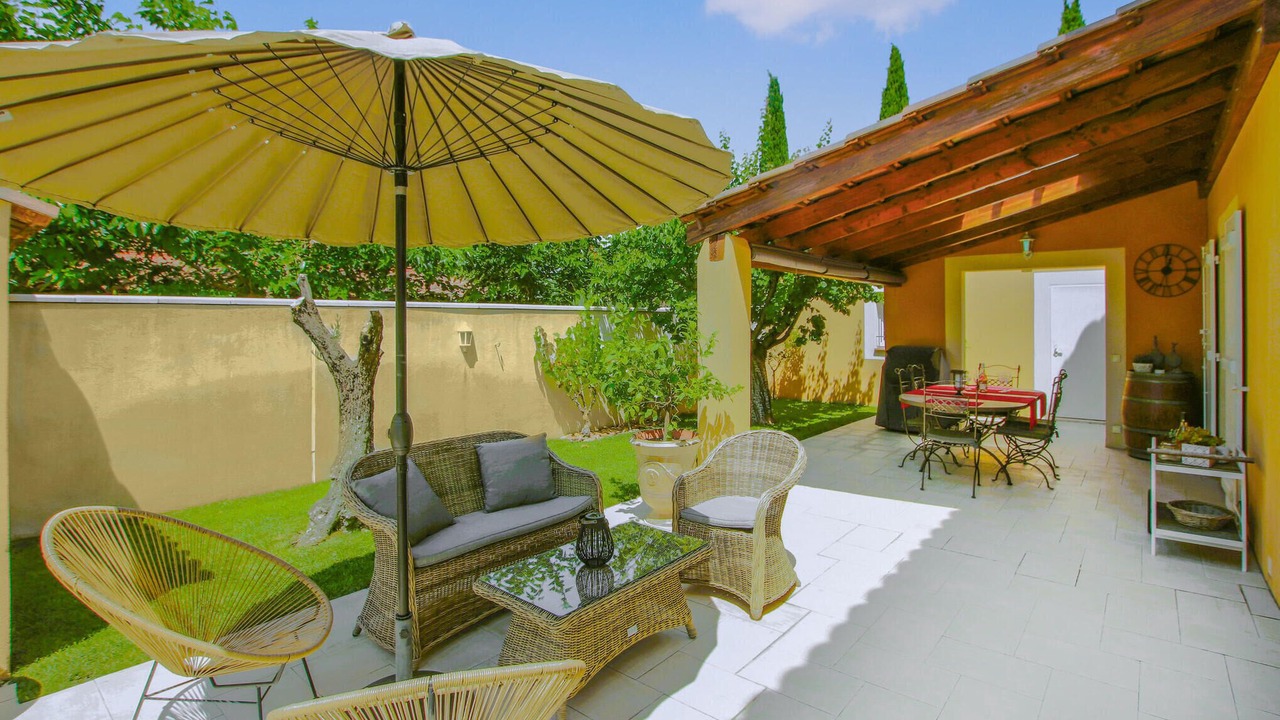 Photo of Patio Balcony in Morieres-les-Avignon