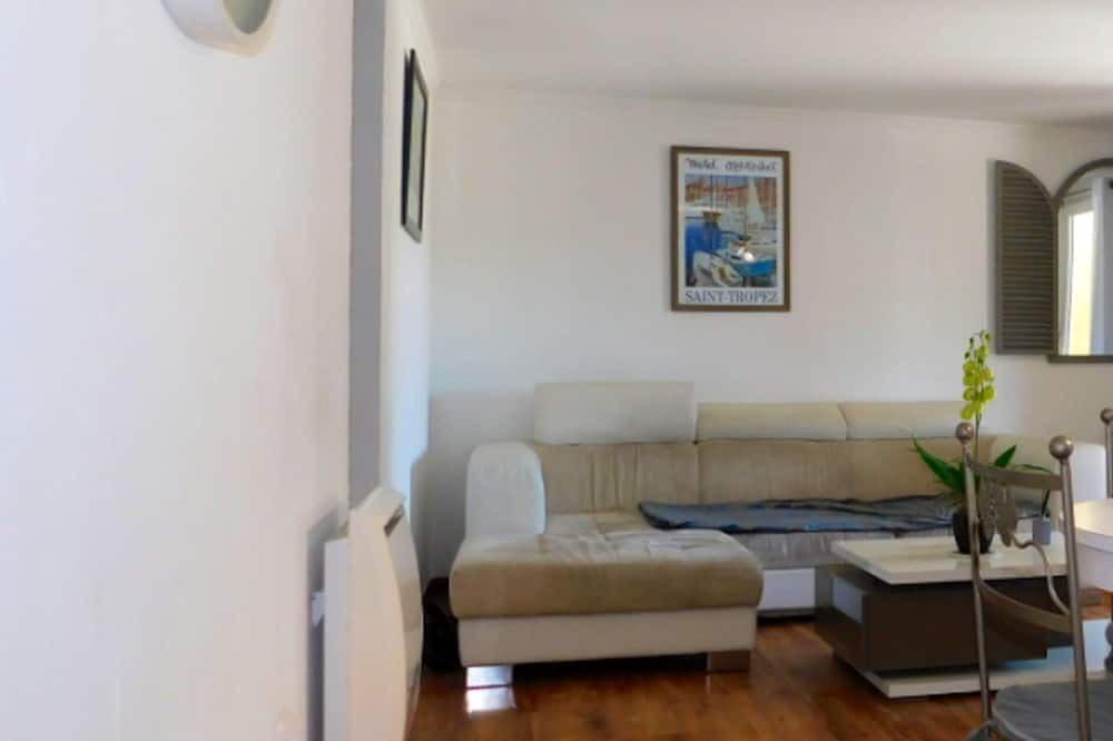 Photo of Livingroom in Tourves
