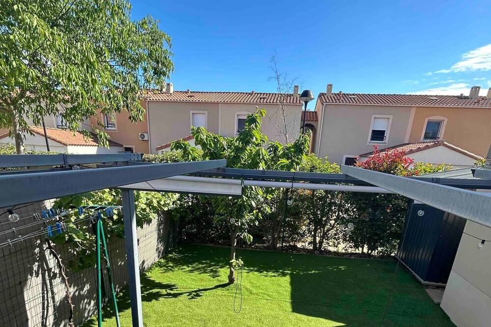 Photo of Outdoor in Miramas