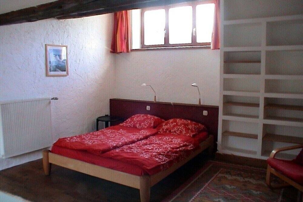 Photo of Bedroom in Lioux