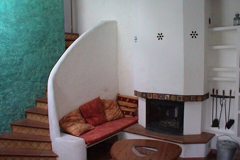 Photo of Livingroom in Lioux