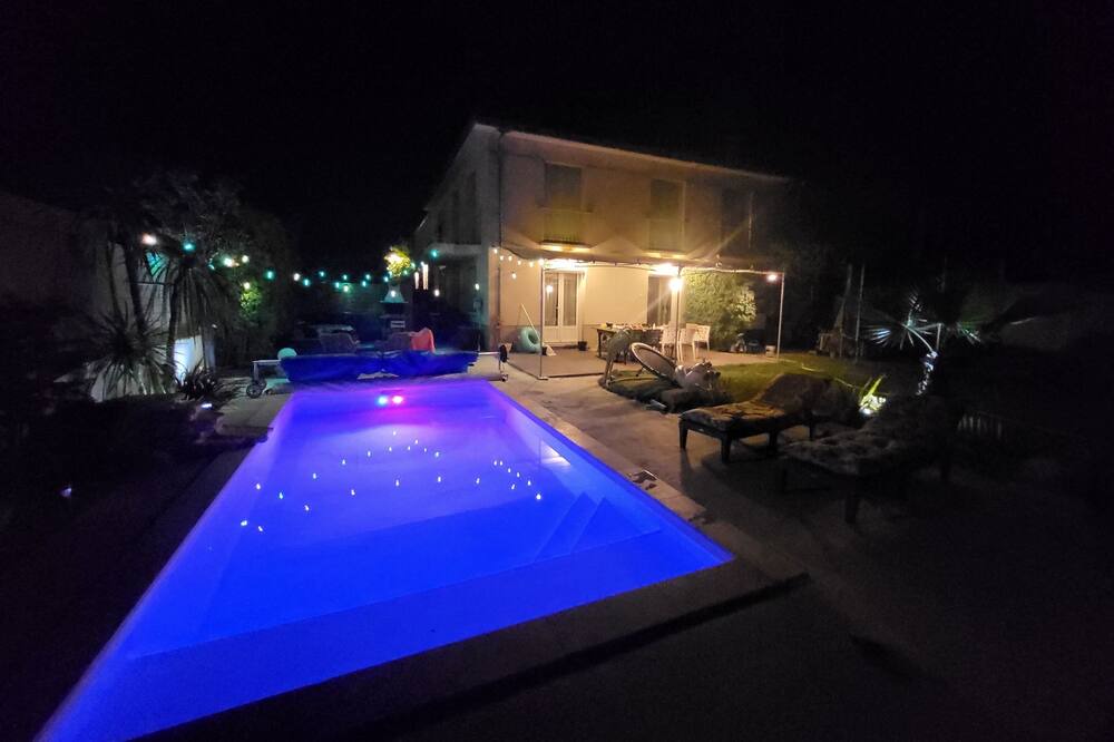 Photo of Outdoor in Rognonas