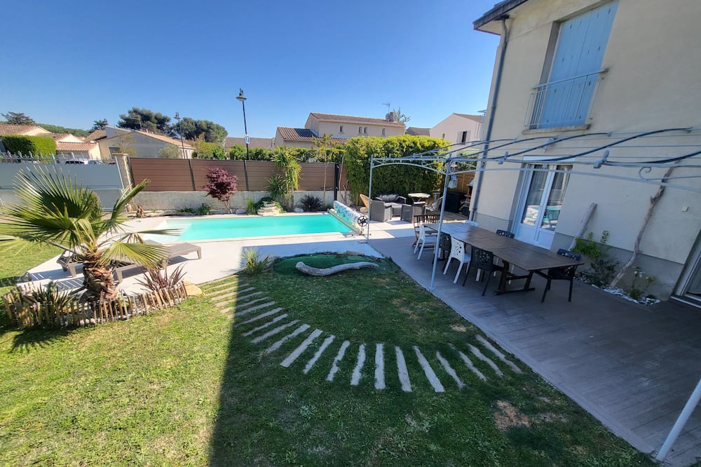 Photo of Outdoor in Rognonas