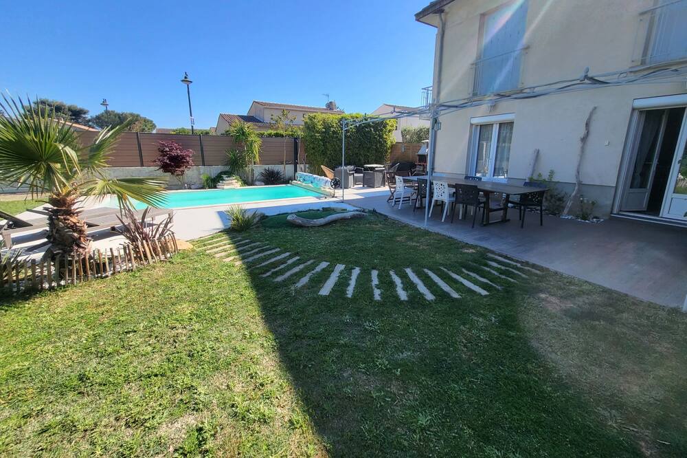 Photo of Outdoor in Rognonas