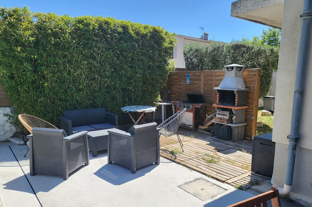 Photo of Outdoor in Rognonas