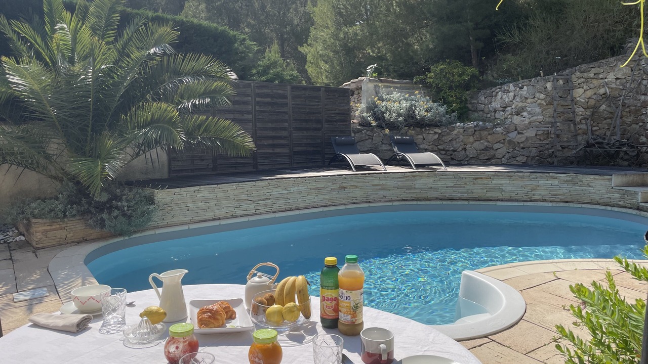 Photo of Outdoor in Ensues-la-Redonne