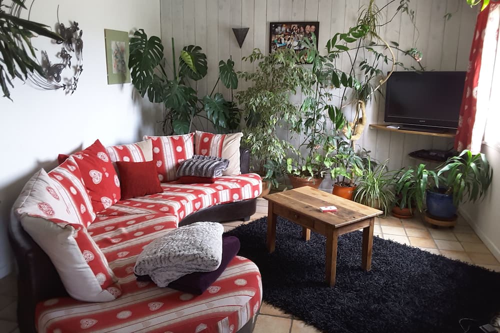 Photo of Livingroom in Auzet