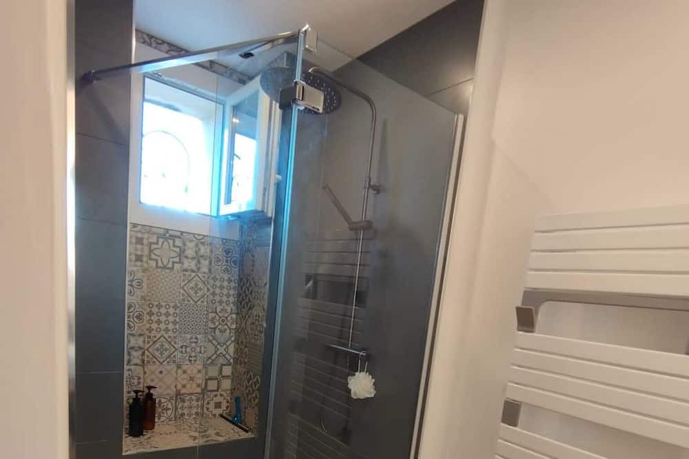 Photo of Bathroom in Miramas