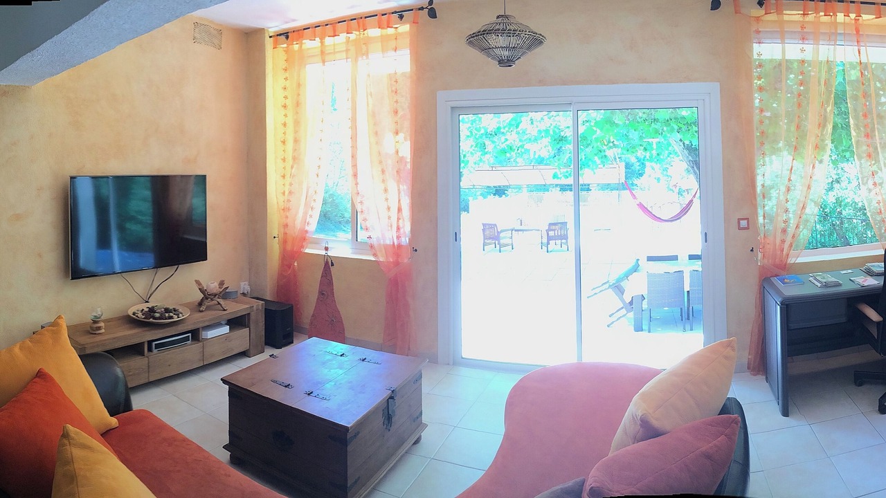 Photo of Livingroom in Correns