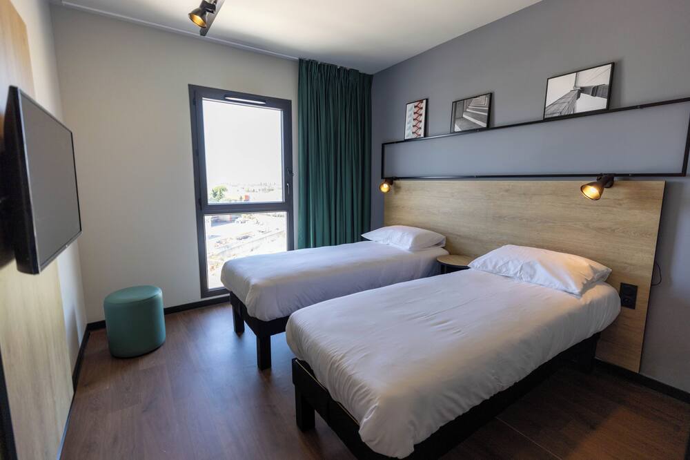 Photo of Bedroom in Marignane