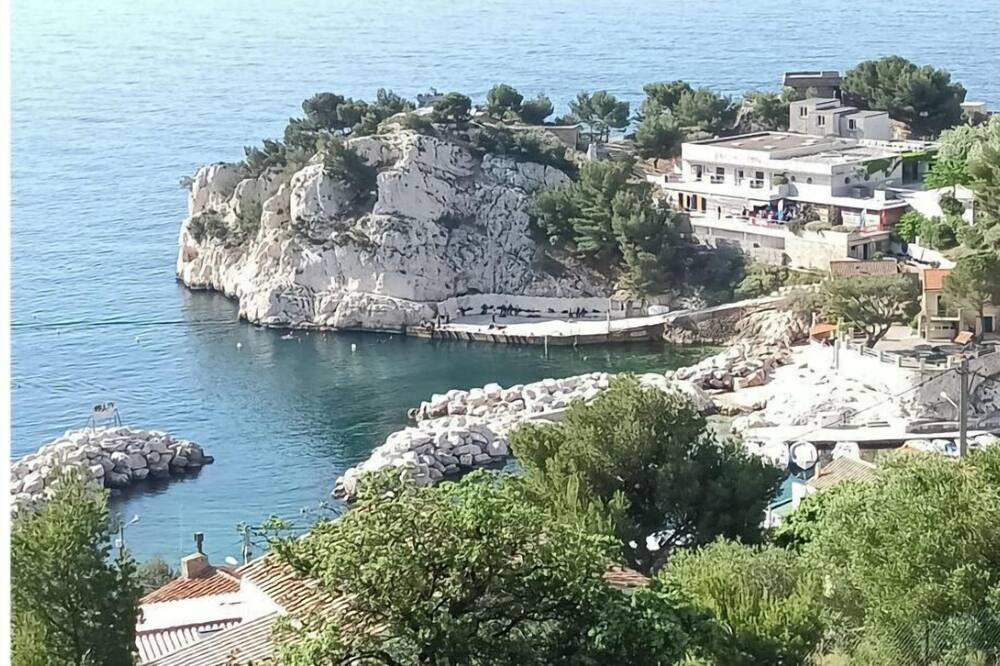 Photo of Outdoor in Niolon